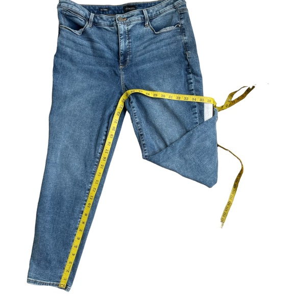 Talbots 14 Petite Denim Jegging  Hampton Wash - Picture 5 of 8